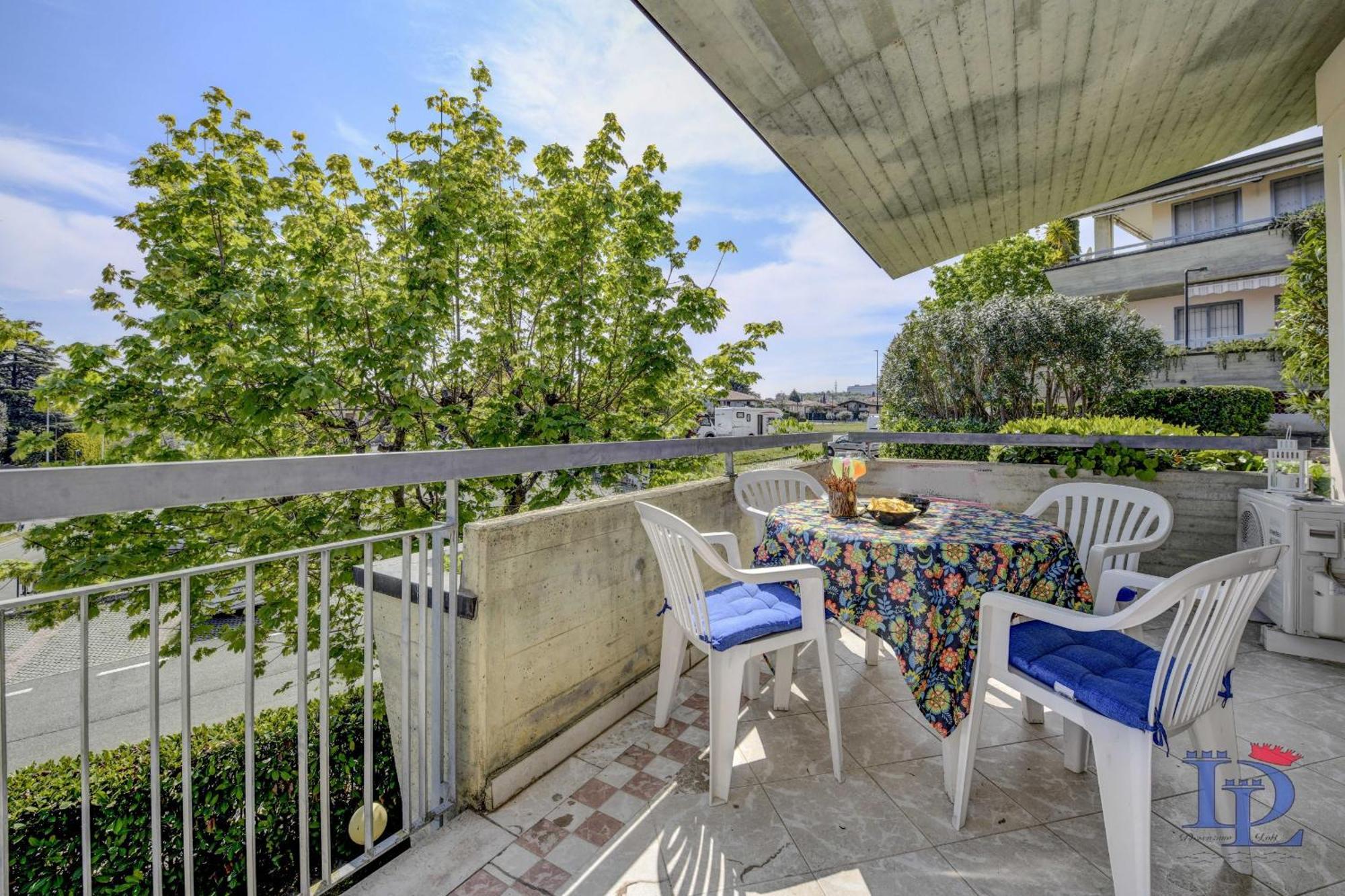 Desenzanoloft Official Partner Marriott Homes & Villas - A Casa Di Attila เดเซนซาโนเดลการ์ดา ภายนอก รูปภาพ